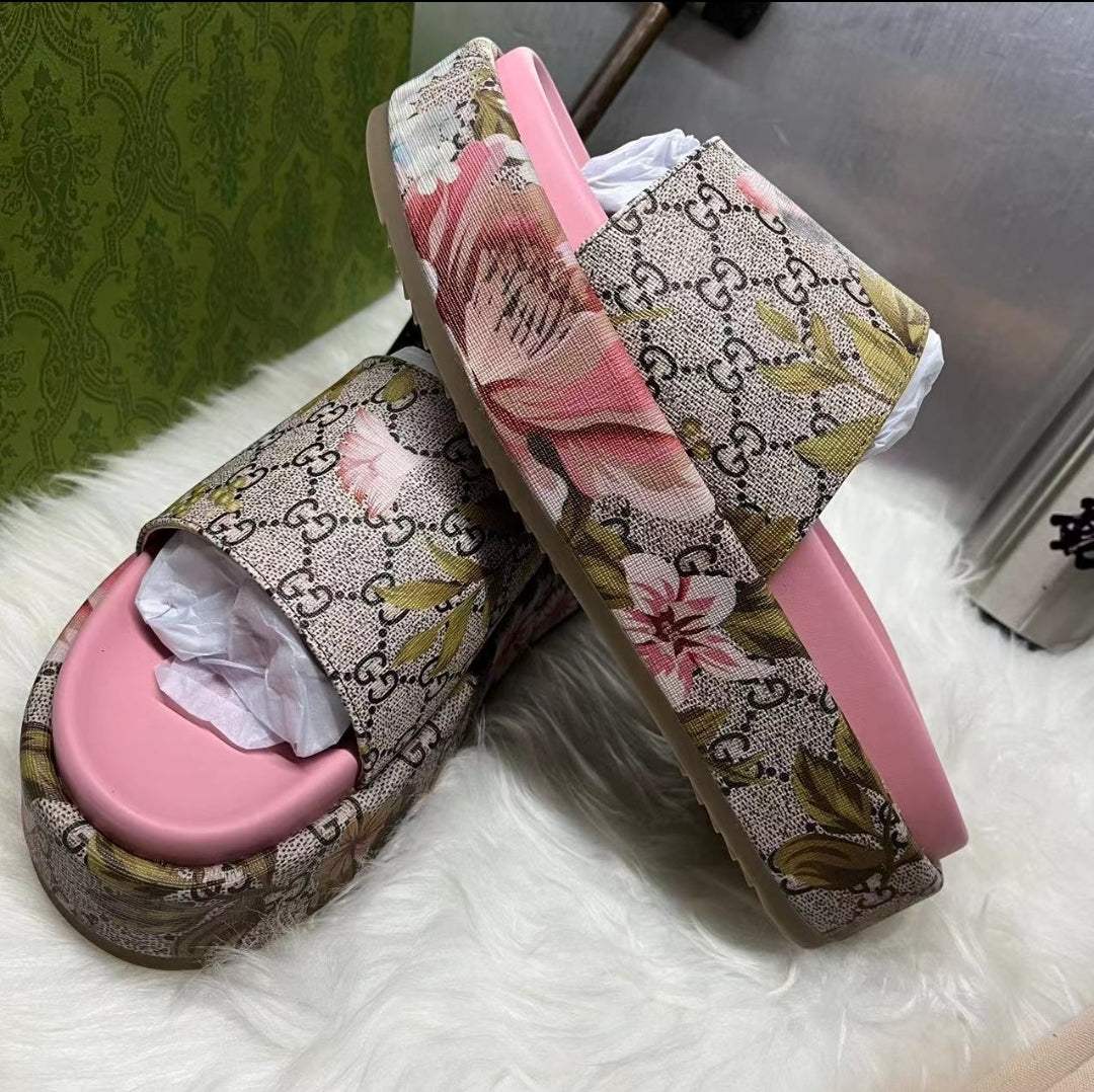 GG #Slippers