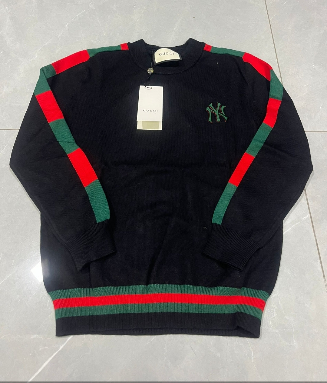 GG #Sweater