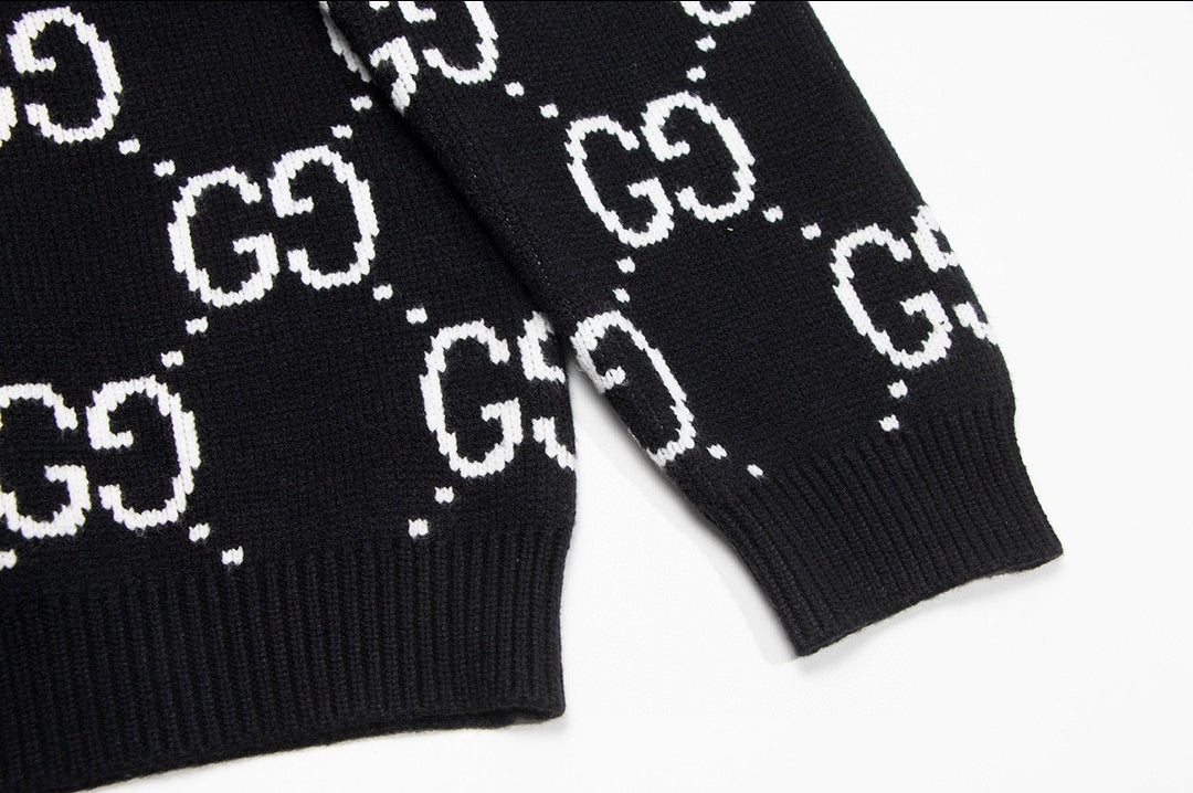 GG #Sweater