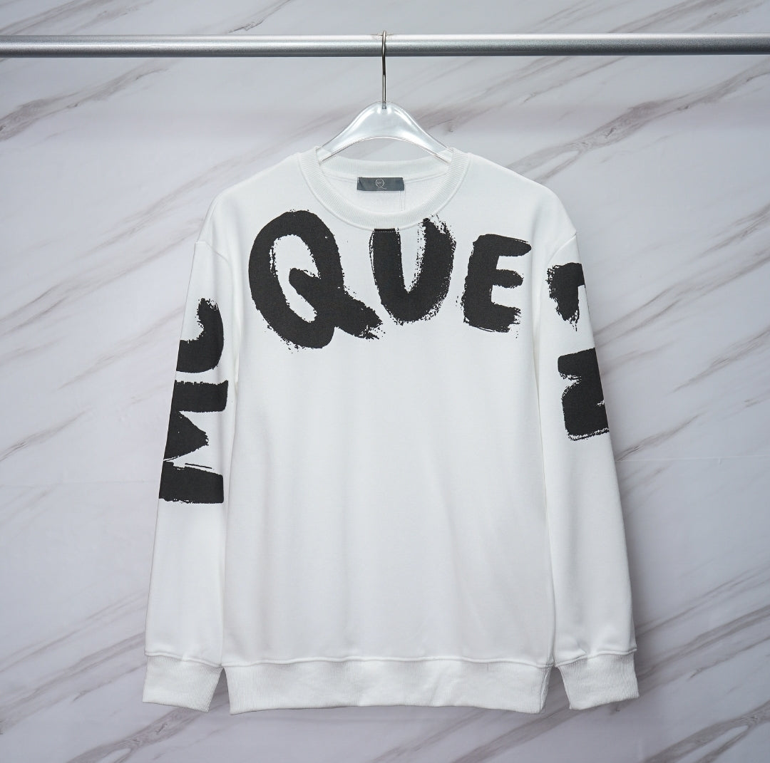 MQ #Sweater