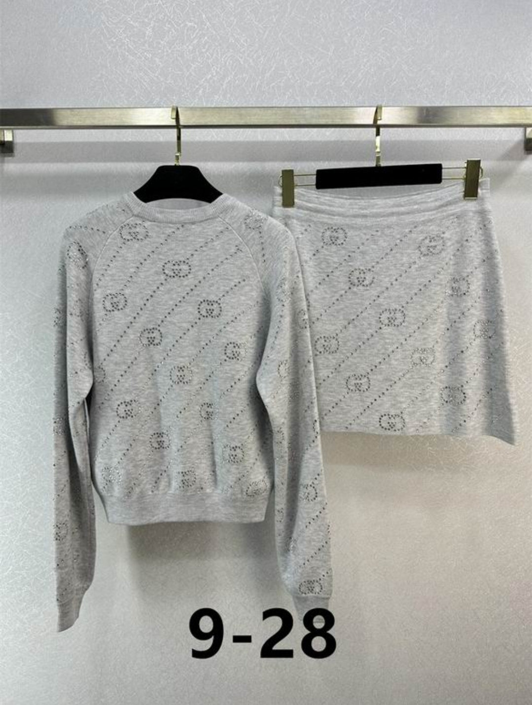 GG #SweaterSkirt Set