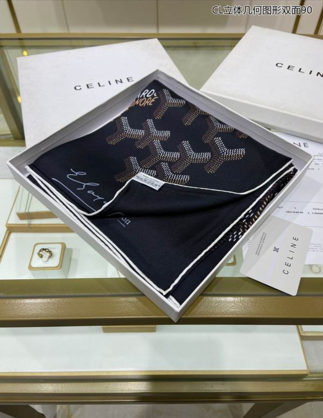 GOy #SilkScarf