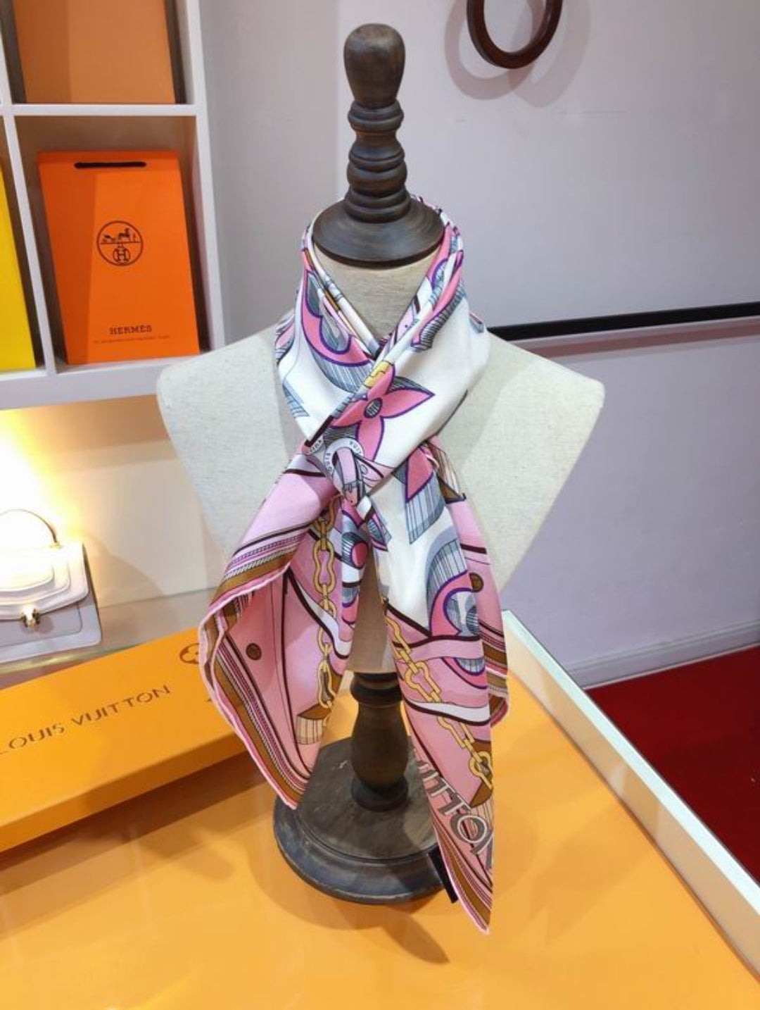 LV #SilkScarf