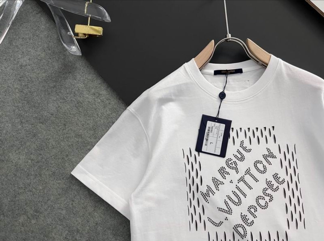 LV #Graphic Signature