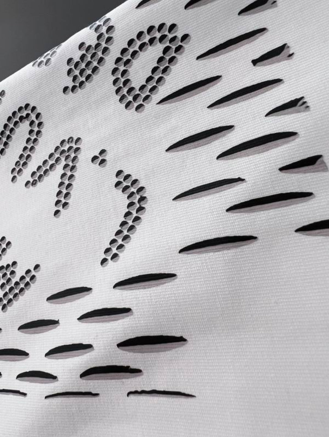 LV #Graphic Signature