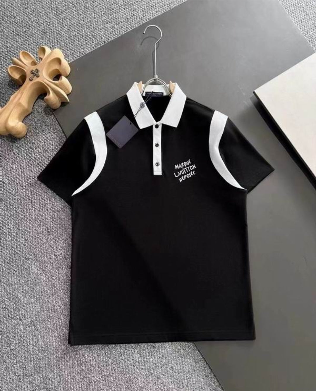 LV #Marque Polo