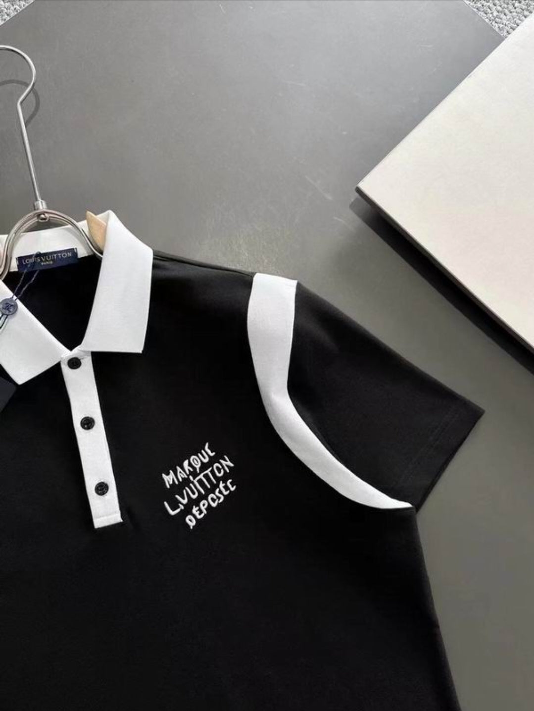 LV #Marque Polo