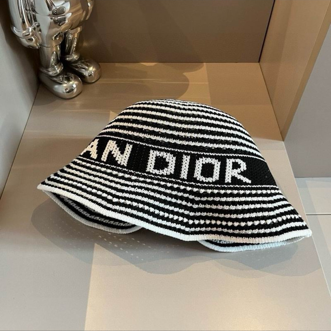 CD #D Tulipe Small Cloche