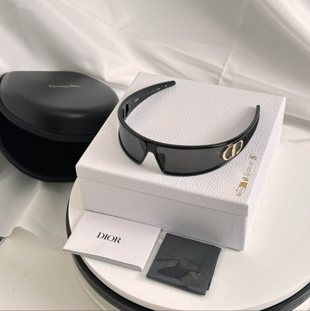 CD #VeryDior M1U