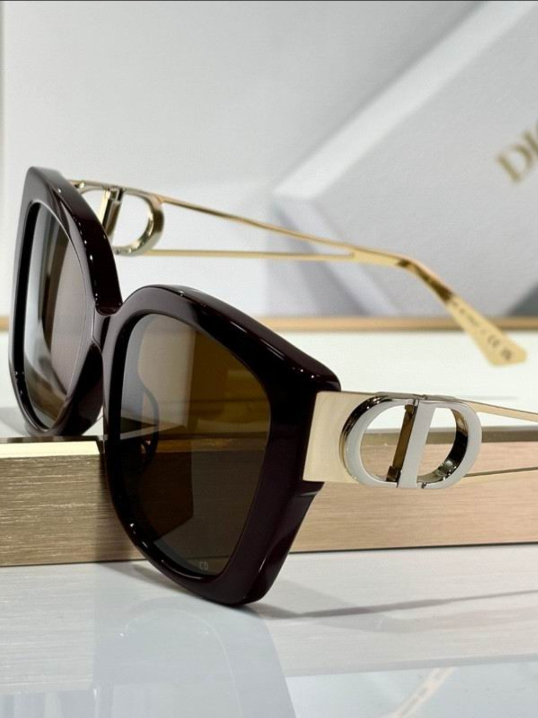 CD #Montaigne s13i (5Colors)