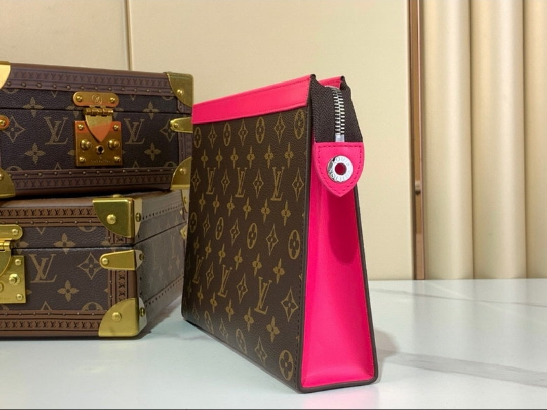 LV #Voyage MM
