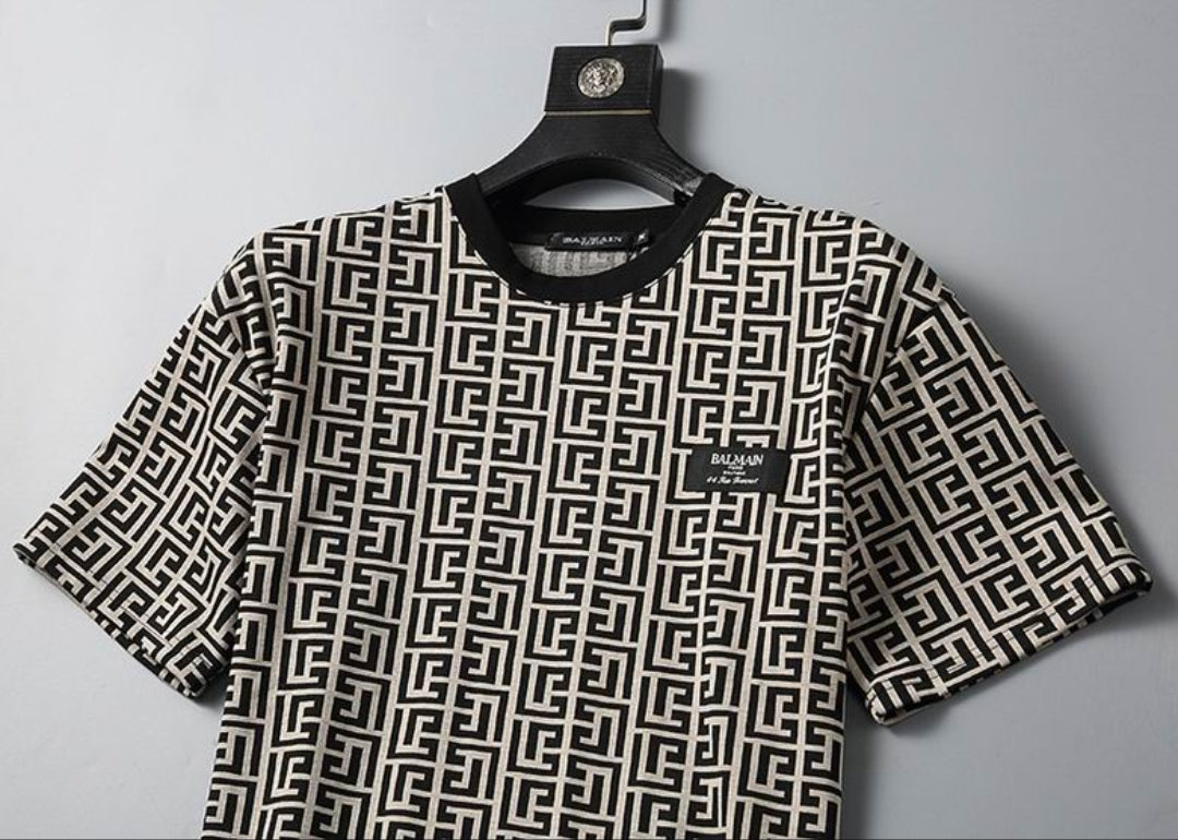 Bal #Labyrinth Tee