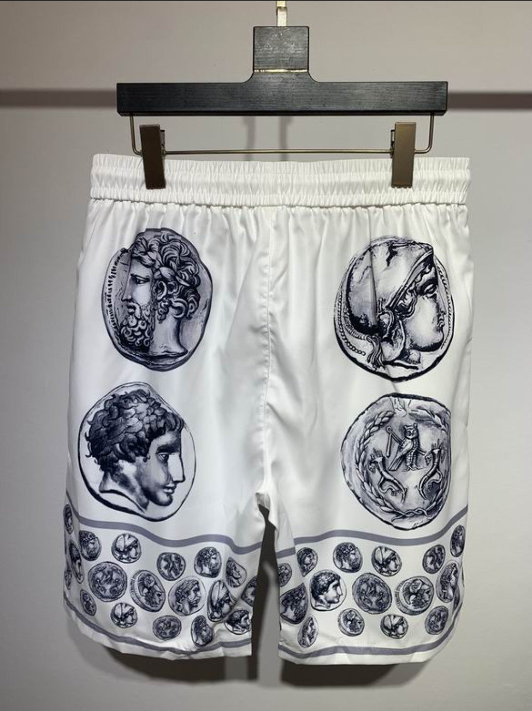 DG #Coin Shorts
