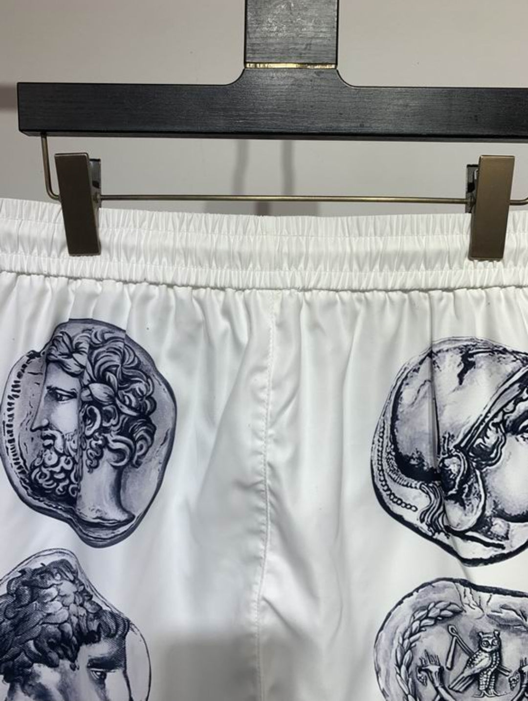 DG #Coin Shorts