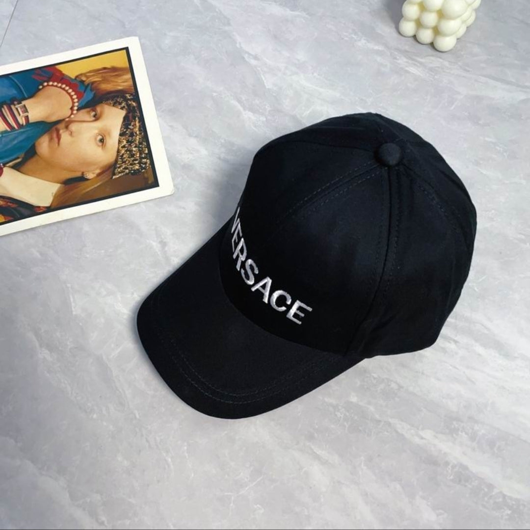 VS #Signature Cap