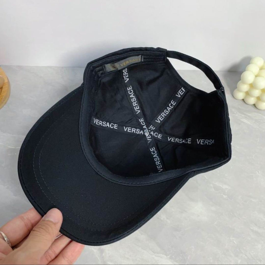 VS #Signature Cap