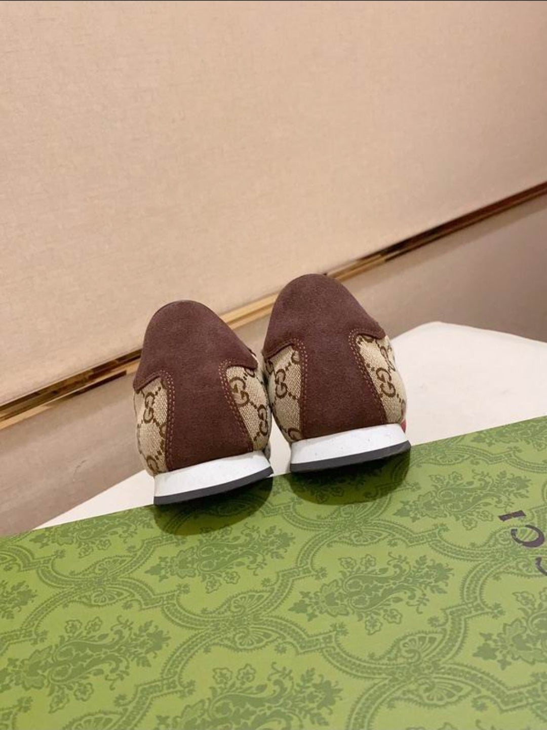 GG #Web Beige
