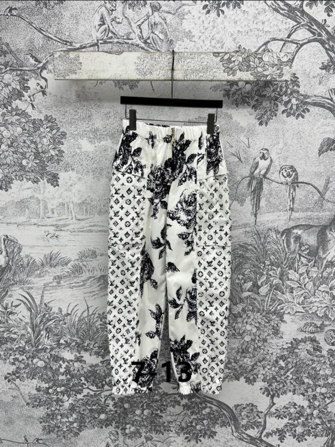 LV #Jogging Pants