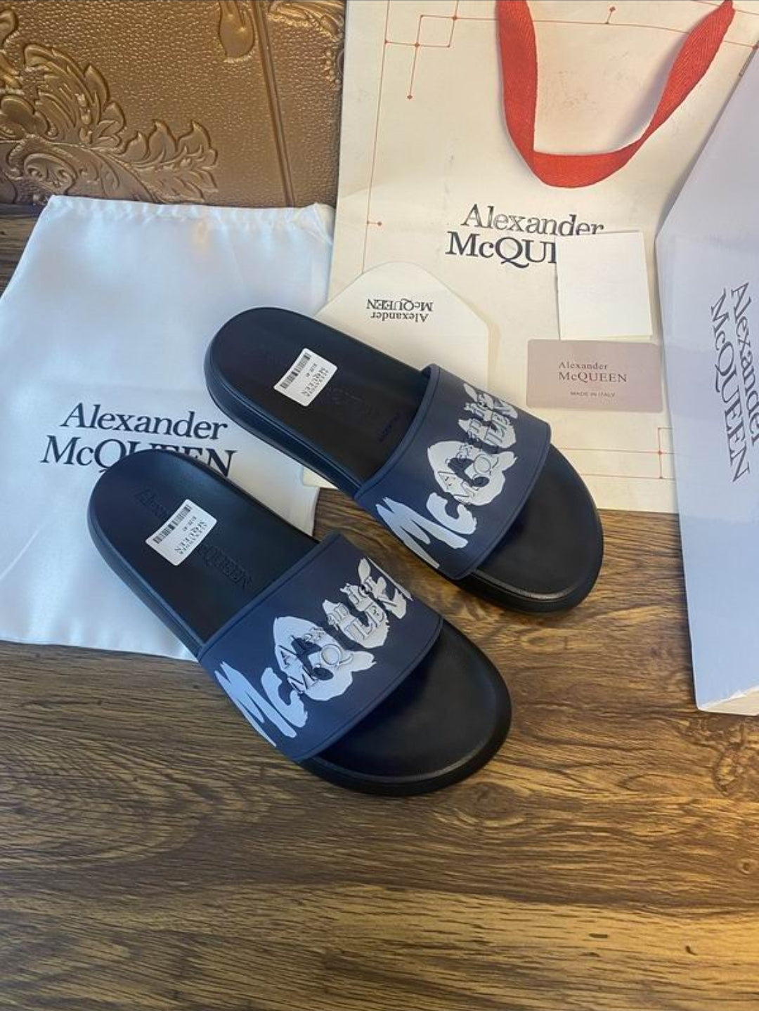 Mq #Graffiti Slides