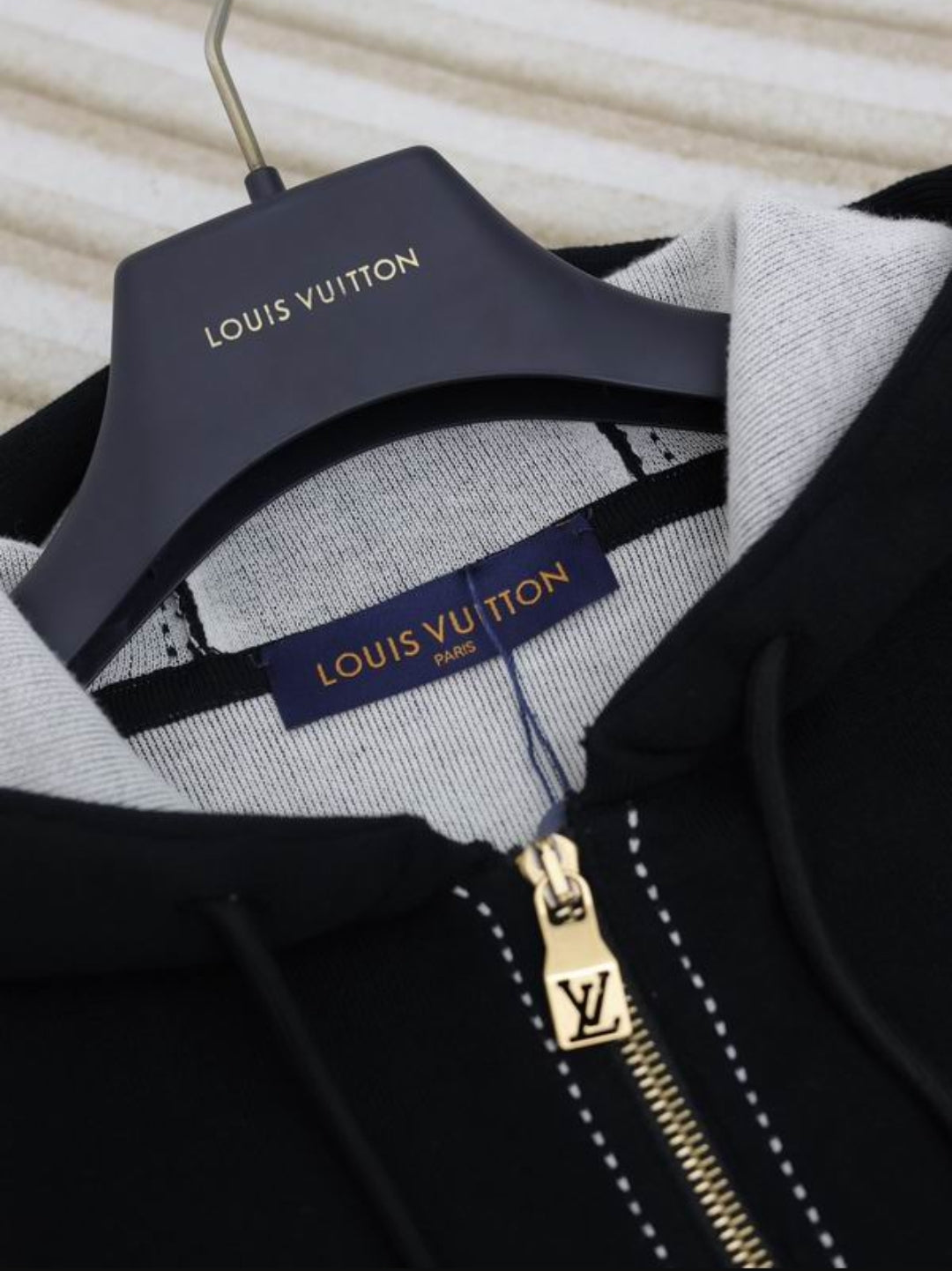 LV #Inartasia Zipped Hoodie