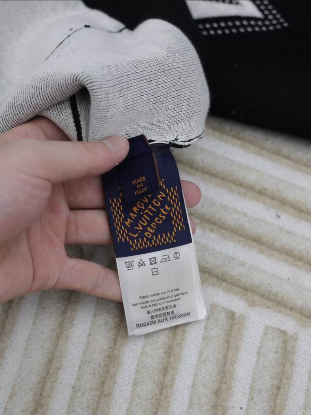 LV #Inartasia Zipped Hoodie
