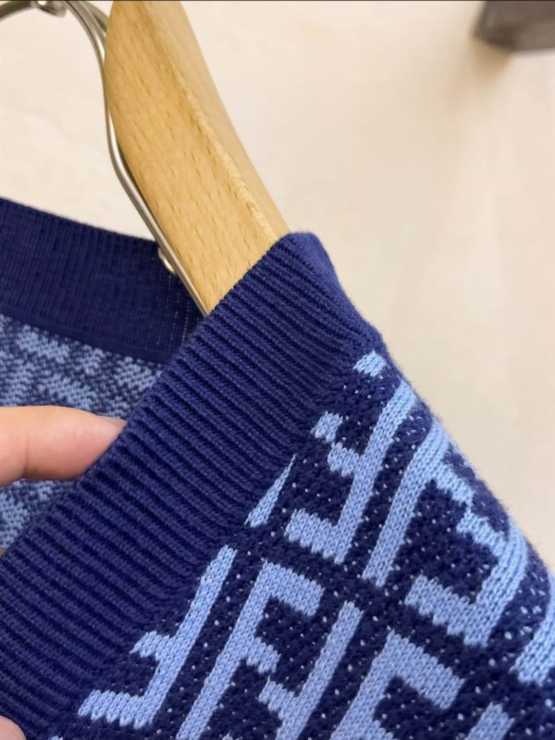 FF #Cardigan
