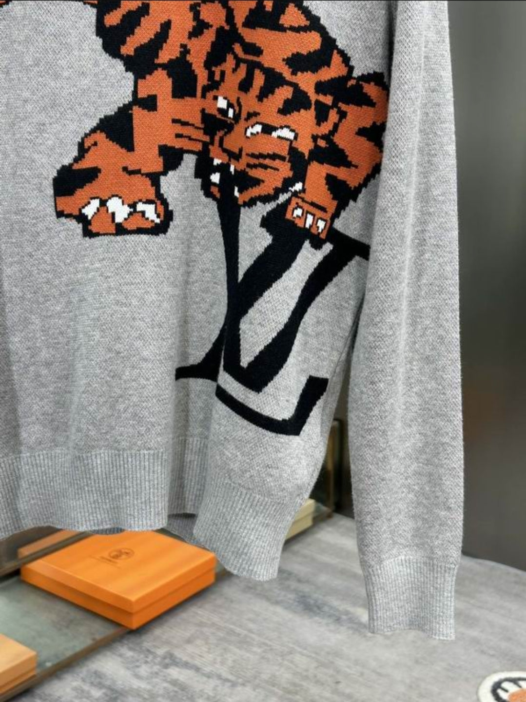 LV #Tiger Intarsia