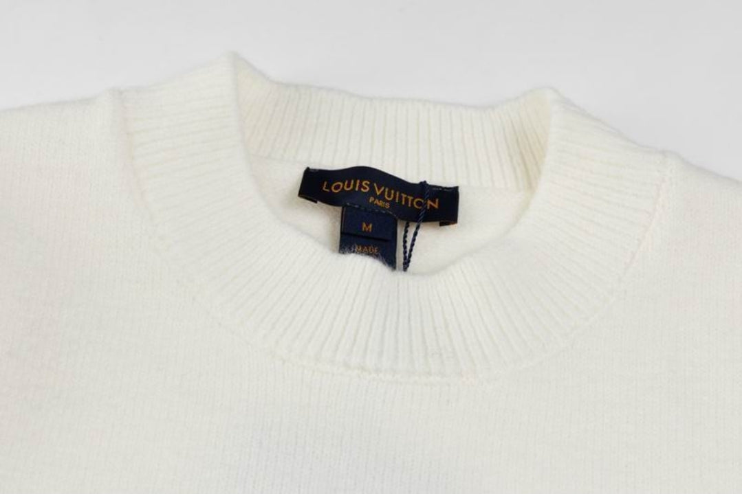 LV #Brush Knit Pullover
