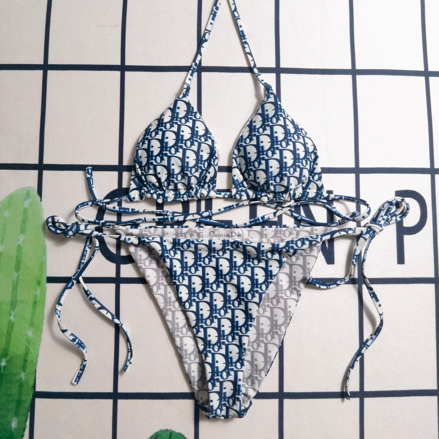 CD #Bikini