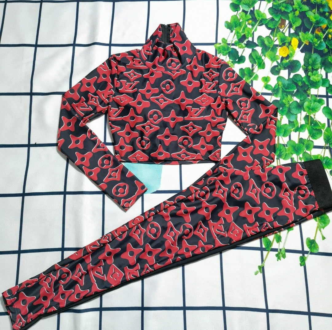 LV #YogaSuit