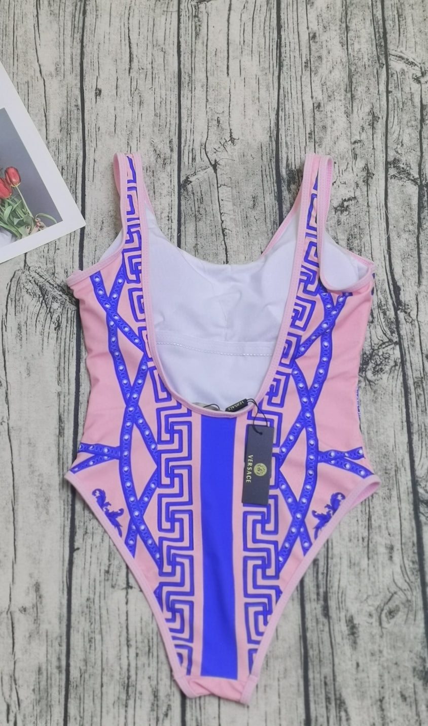 VS #Swimsuit