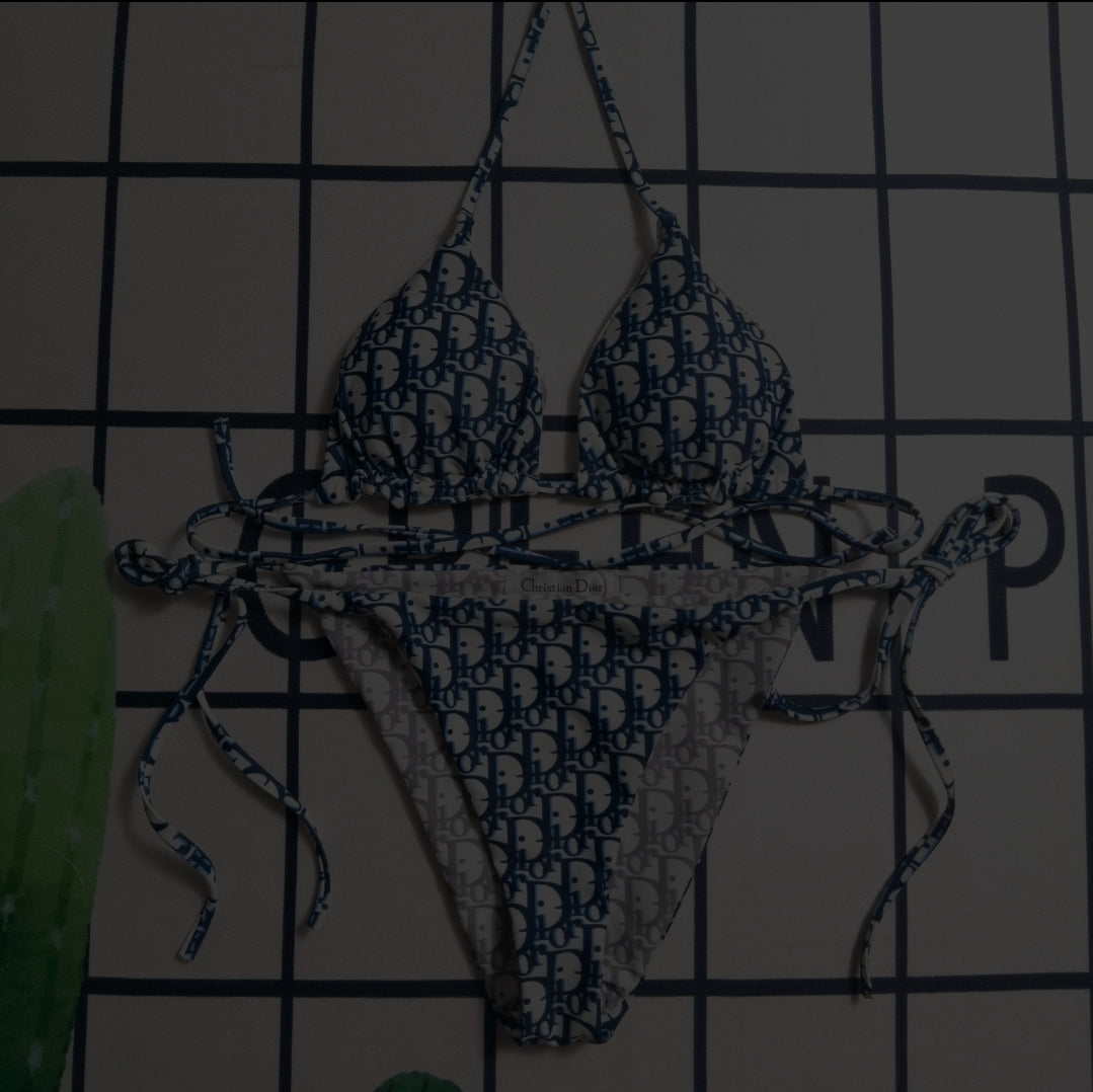 CD #Bikini