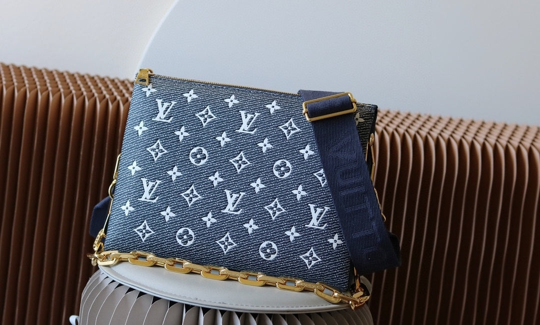 LV #Coussin