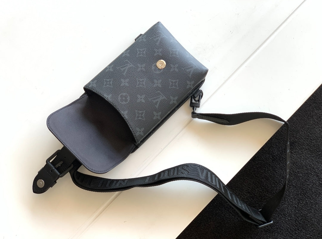 LV #SaumurSling