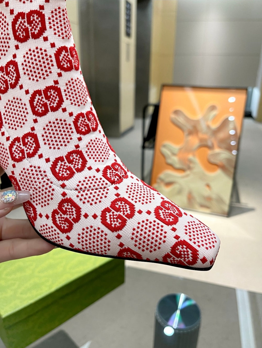 GG #SockBoot