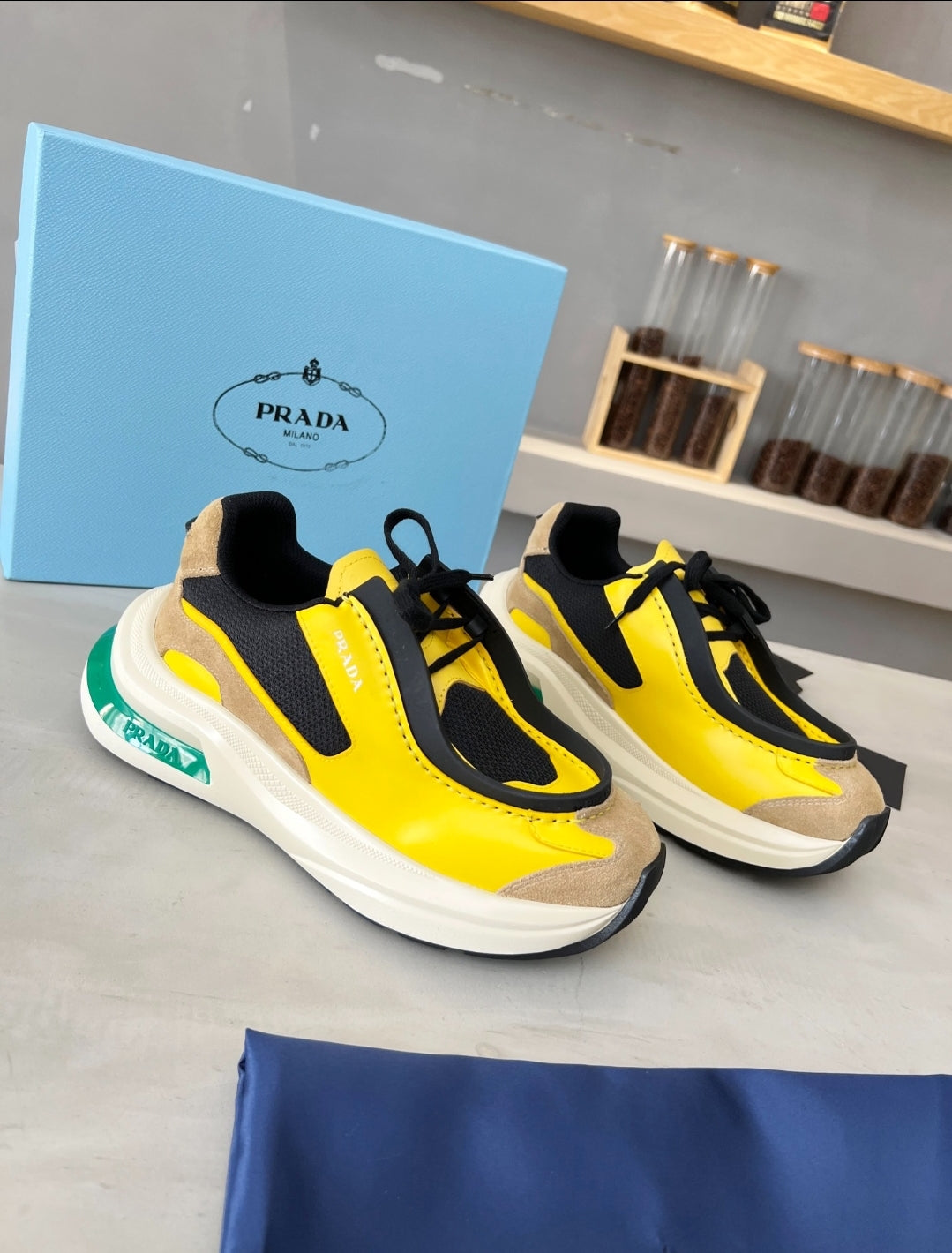 PRD #Shoes