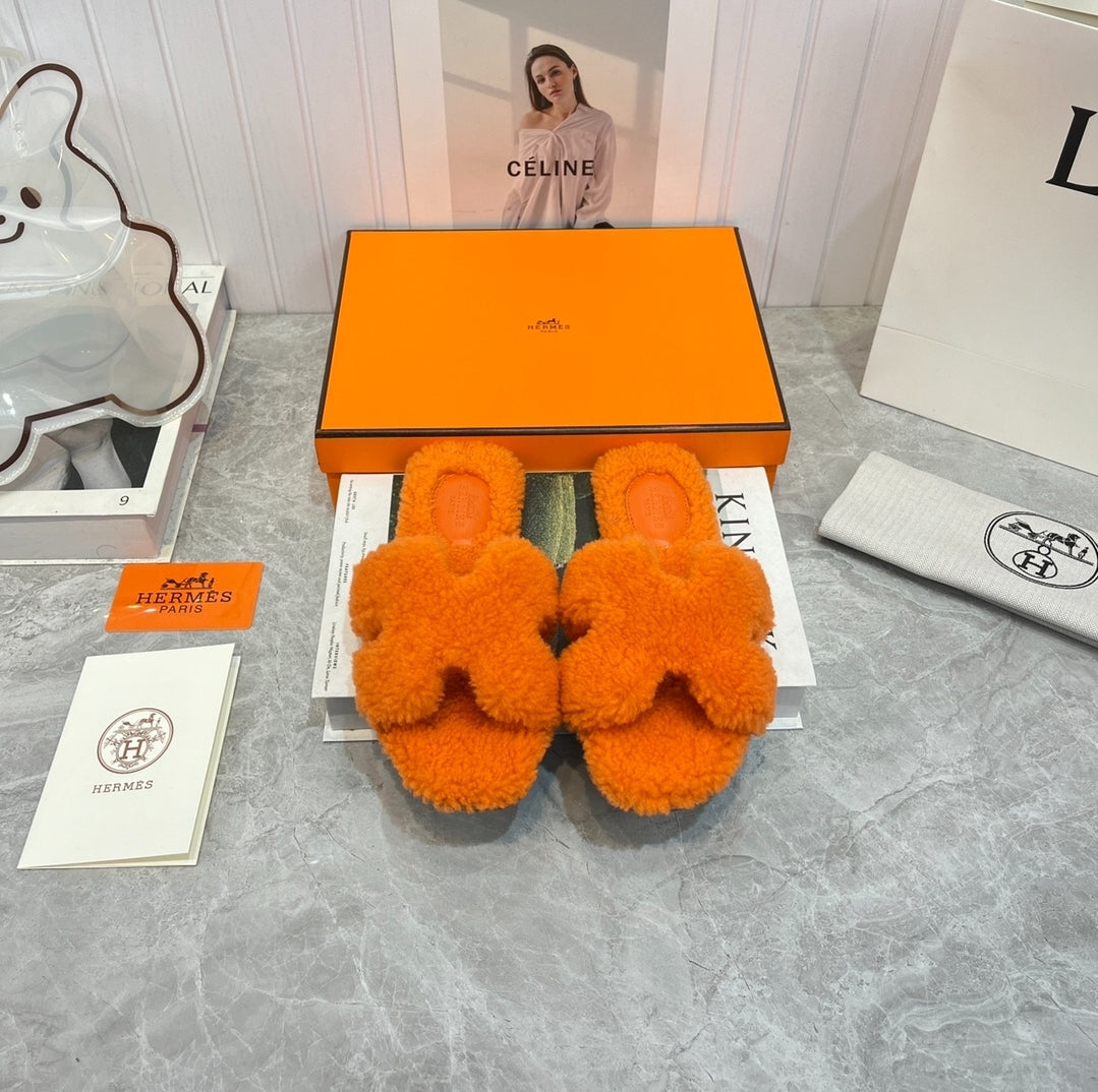 FF #Slippers
