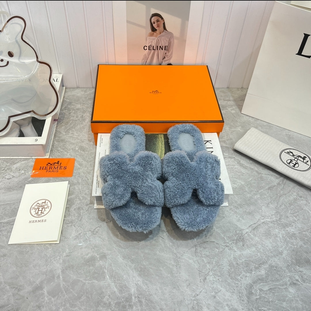 FF #Slippers