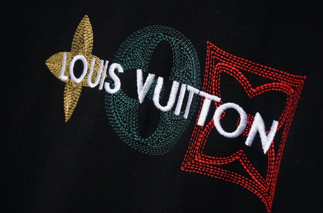 LV #Sweater