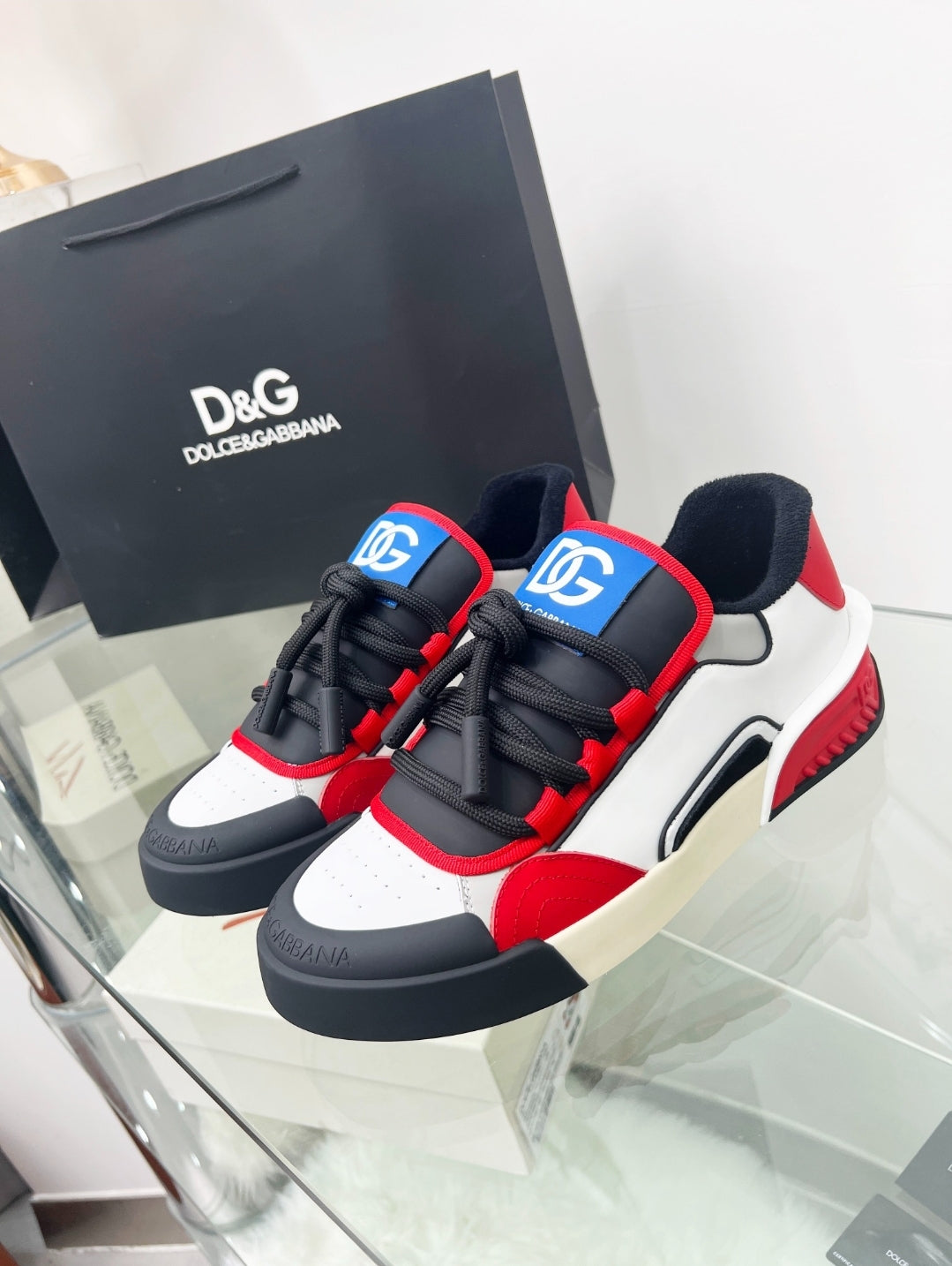 DG #Sneaker