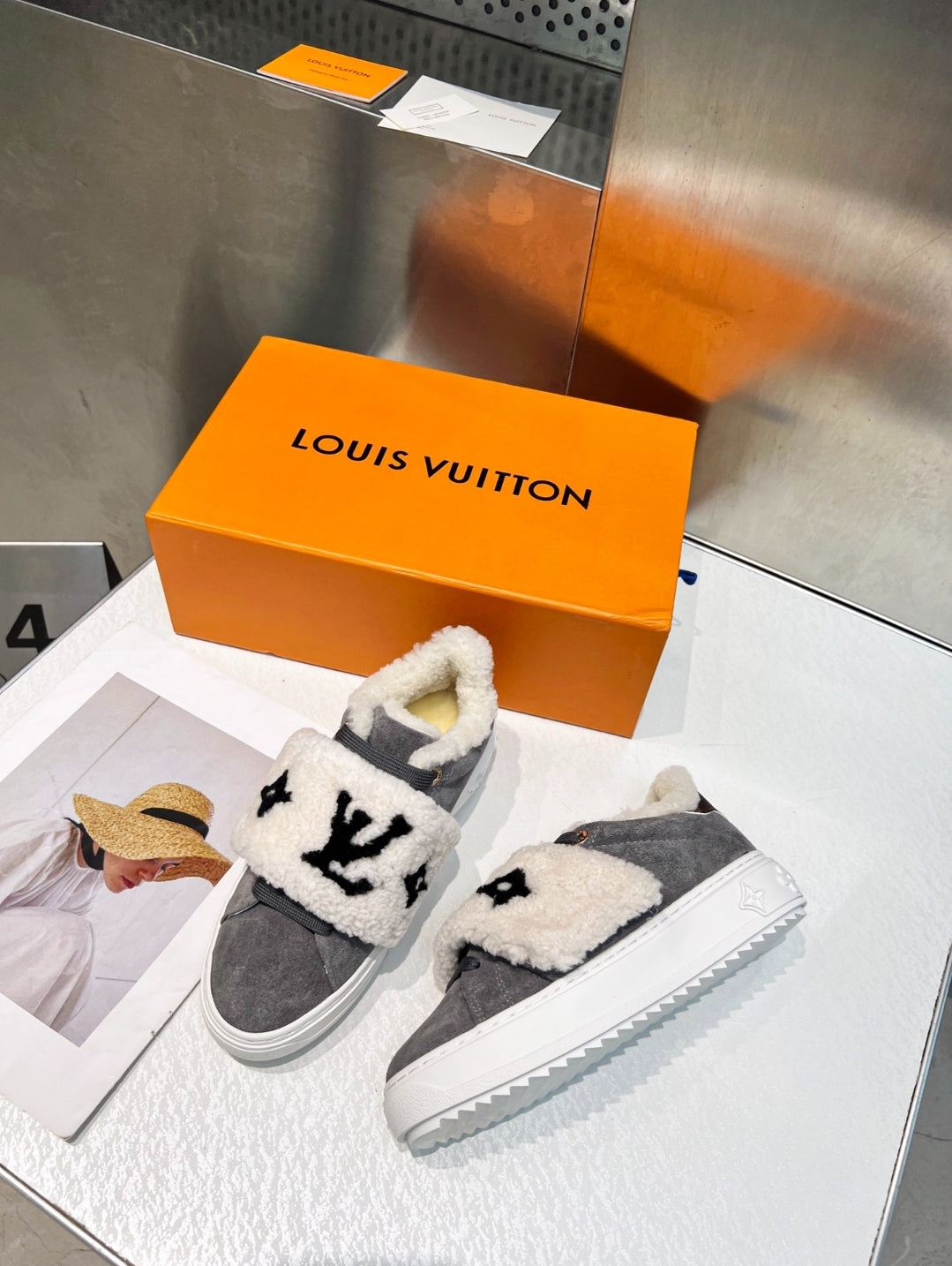 LV #Sneaker