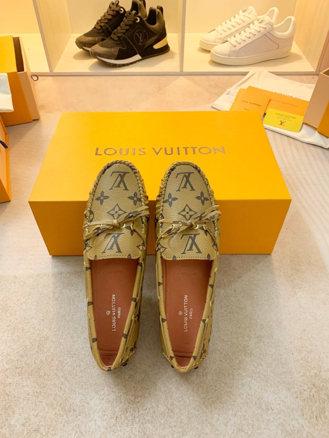 LV #Loafer