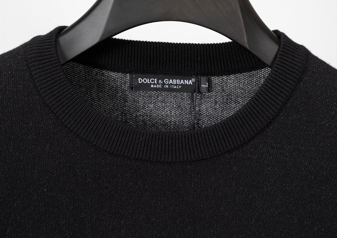 DG #Sweater