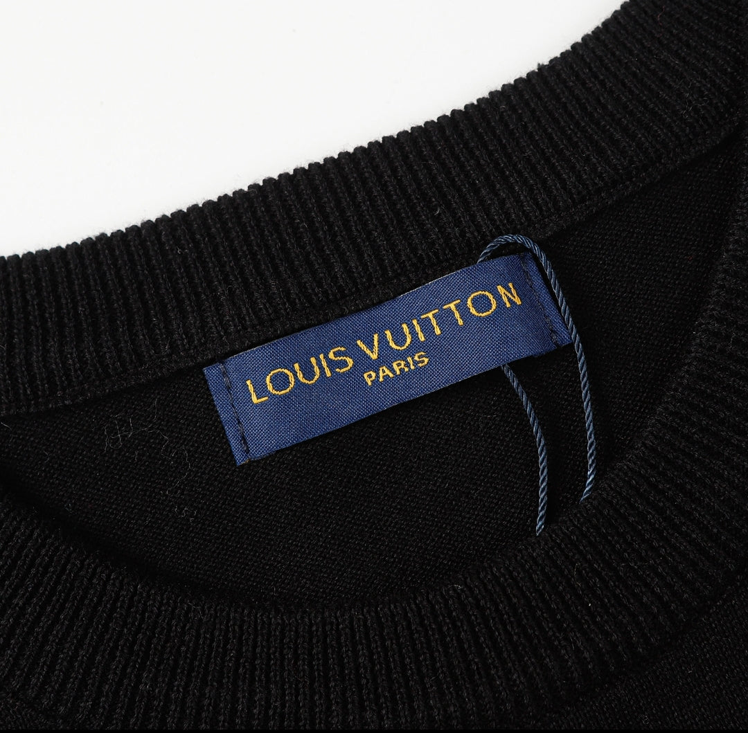 LV #SweaterShirt