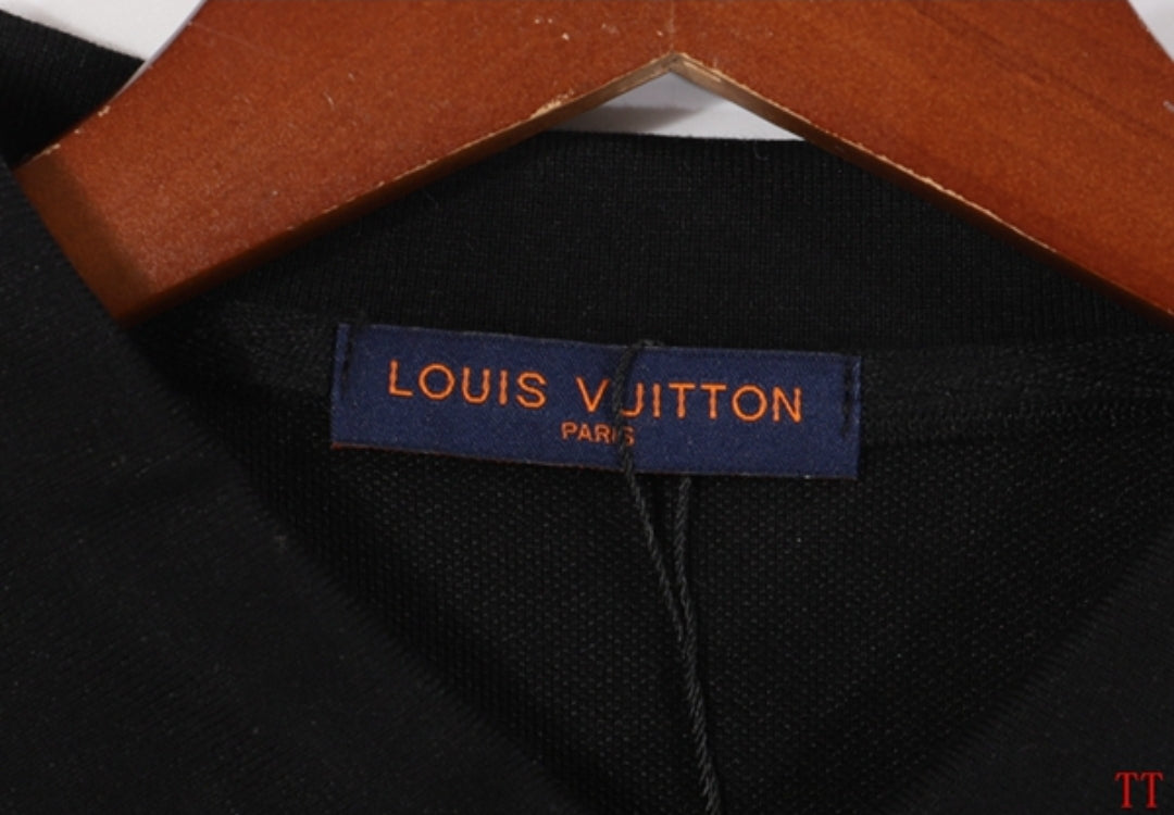 LV #Polo22