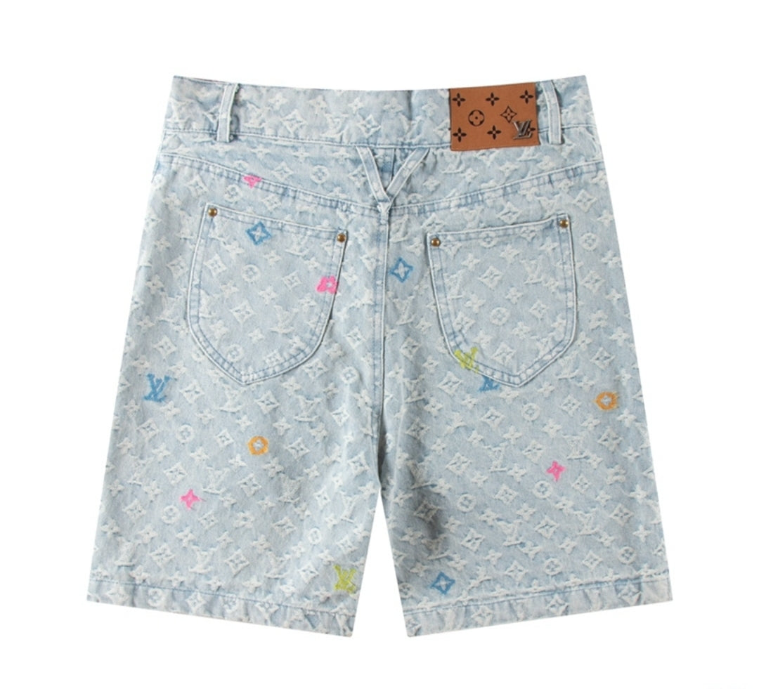 LV #MonogramCharmShorts