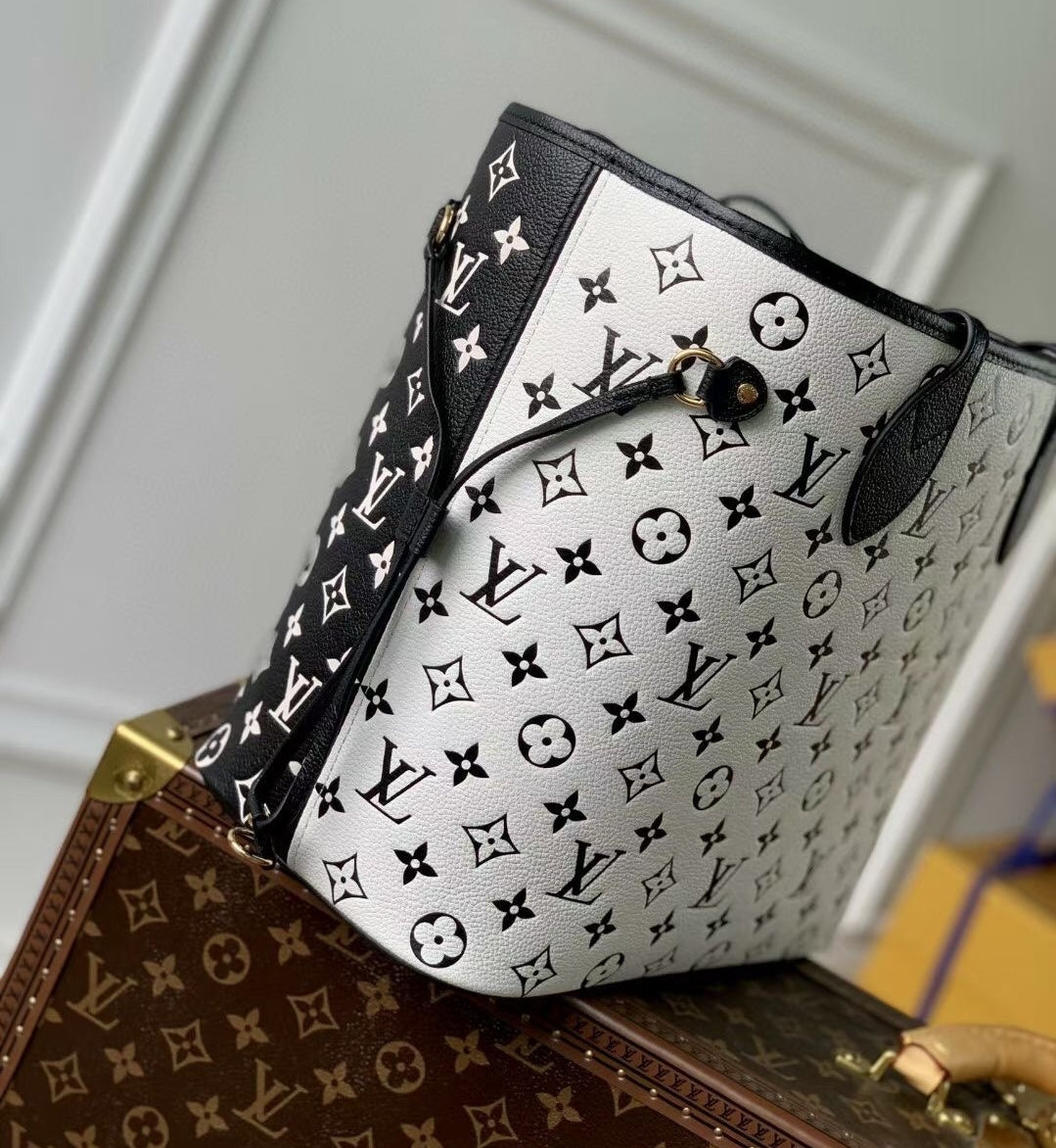 LV #NeverFull