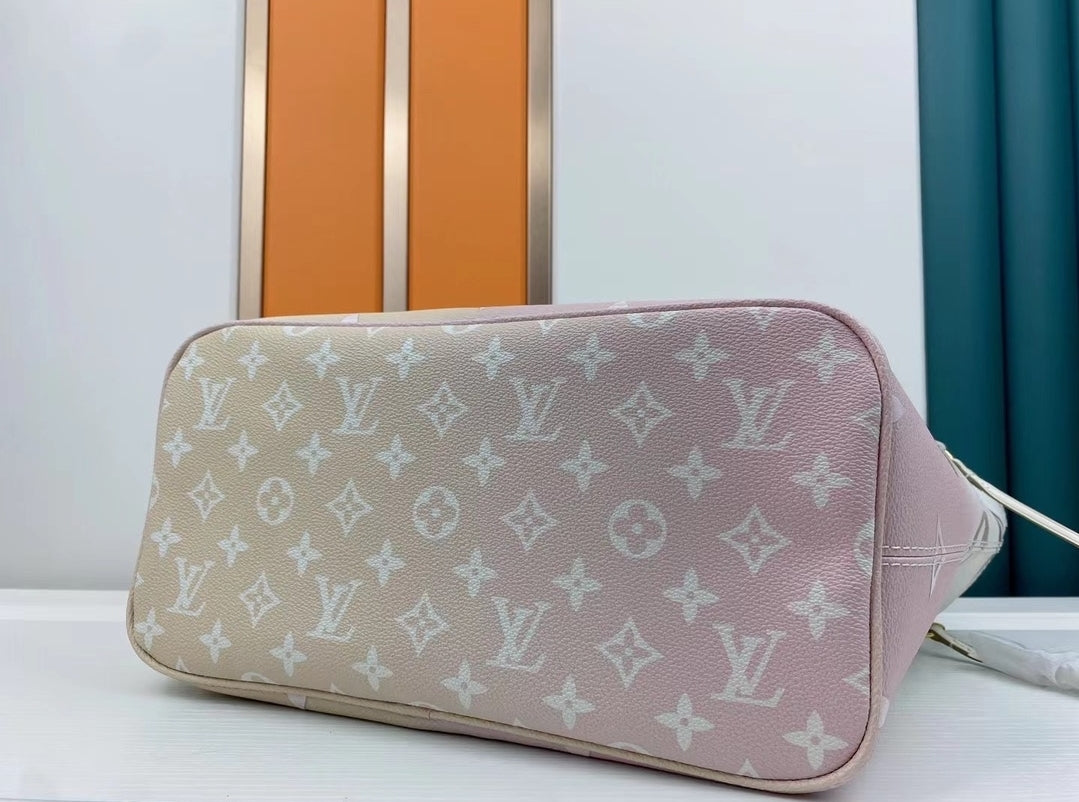 LV #NeverFull