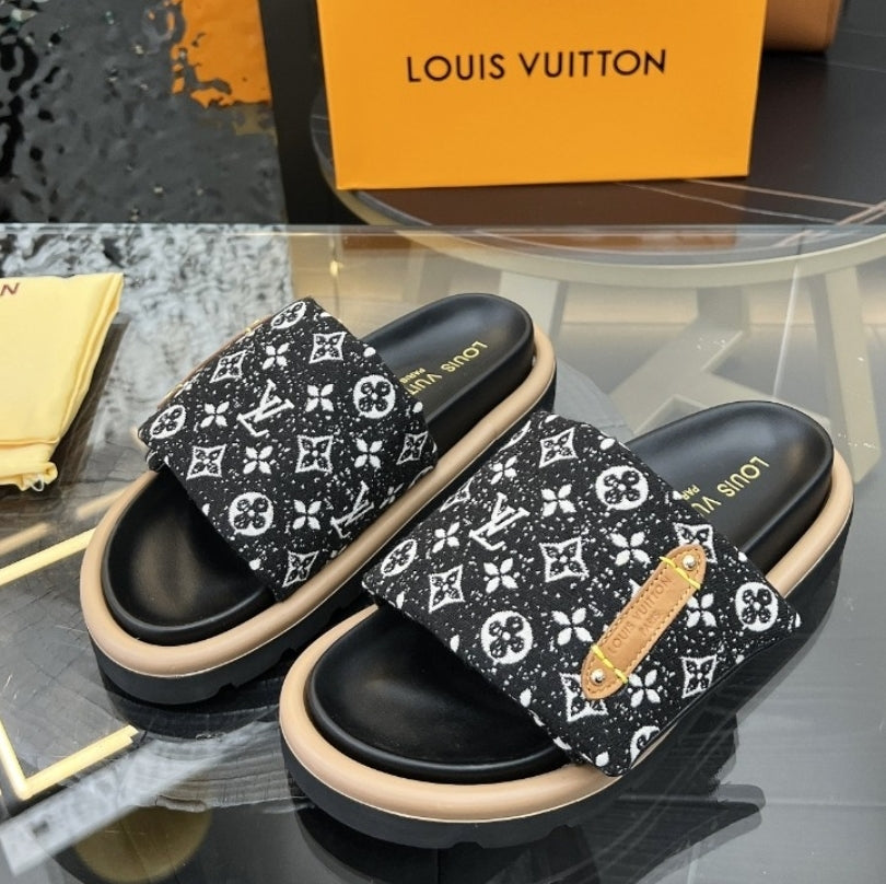 LV #PillowMules