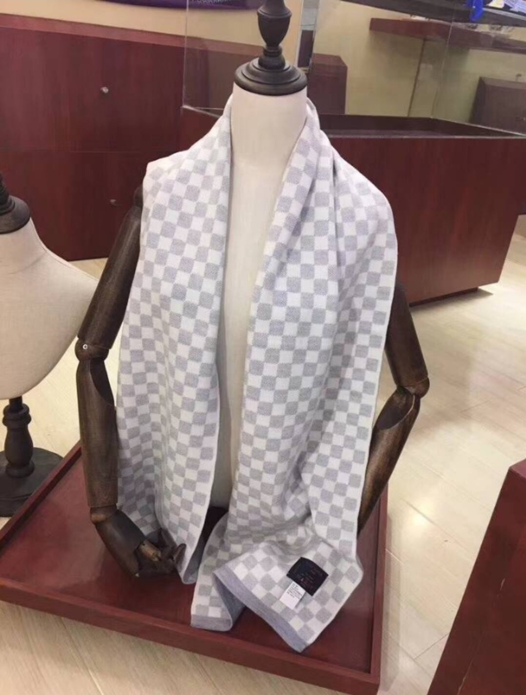 LV #Scarf